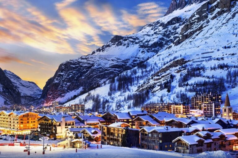 Ski Transfers Pyrenees Winter