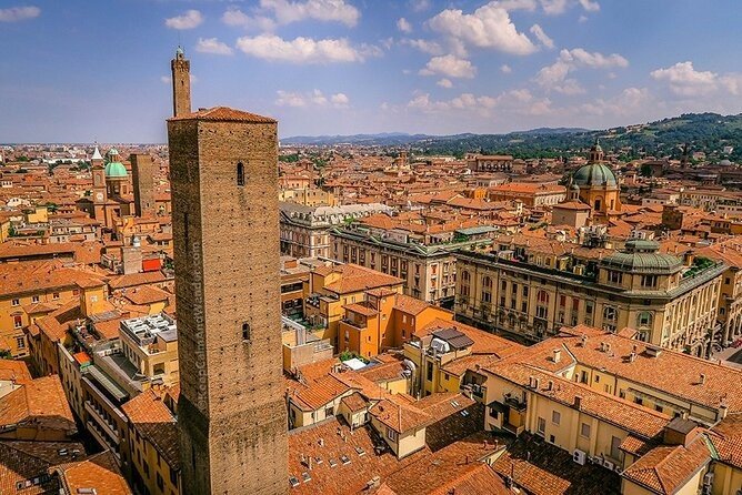 Corporate and Gastronomic Coach Tours Bologna

