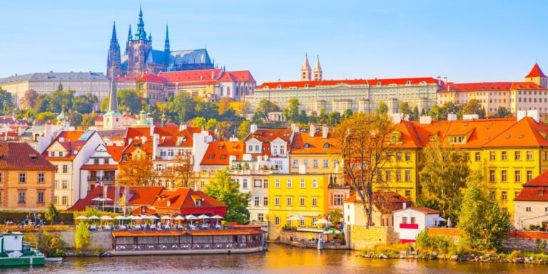Corporate Coach Hire Vienna to Prague