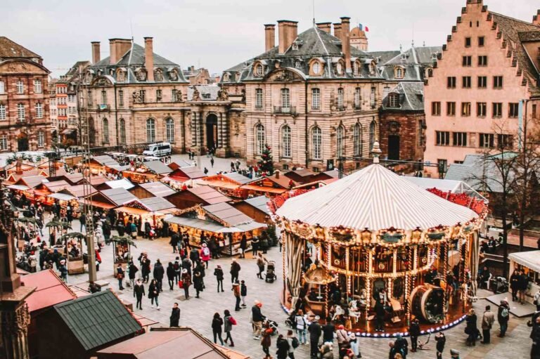 Festive coach hire for European cruises