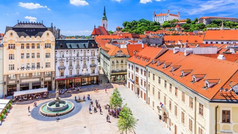 Best coach companies for Budapest Bratislava route