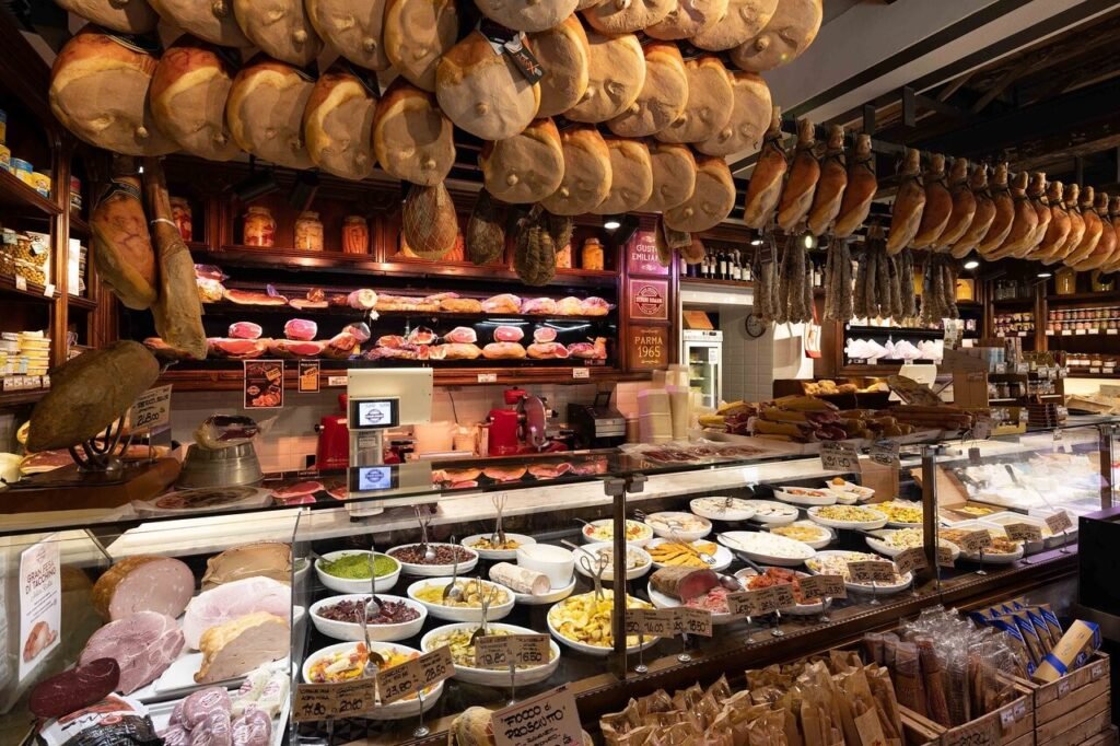 Culinary group transport in Parma