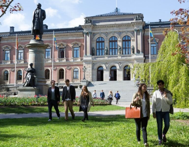 Affordable coach hire Uppsala education groups