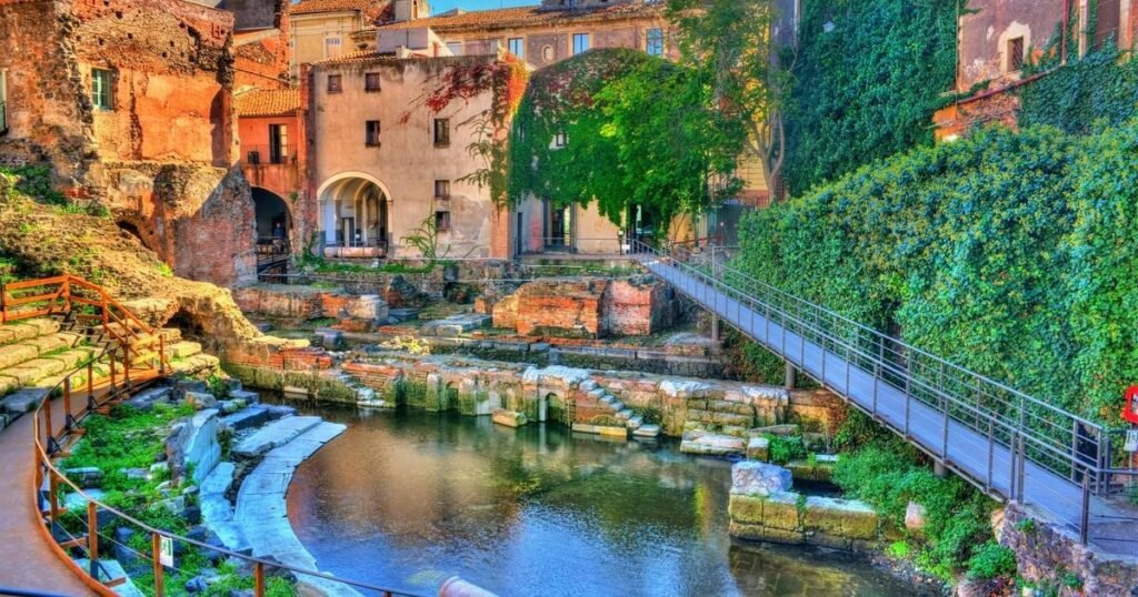 "Catania to Taormina coach hire"

