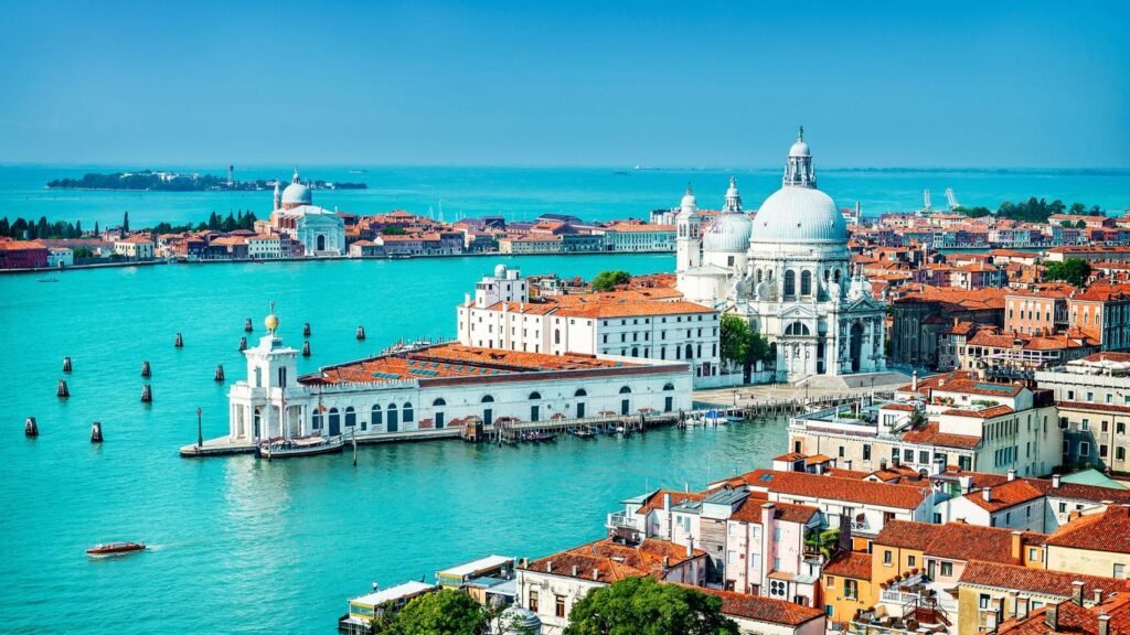 Venice Coach Transfers