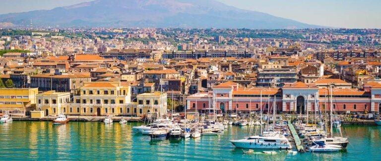 "Catania to Taormina coach hire"