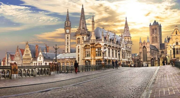 multi-country European coach tour