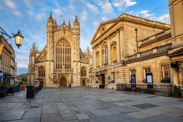 "Heritage coach tour to Bath Somerset"