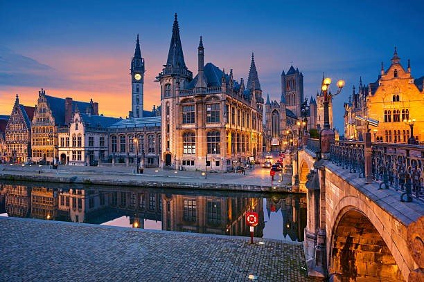 Luxury coach Brussels to Ghent

