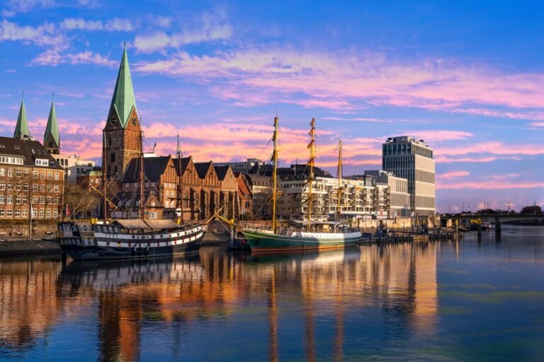Hamburg Airport to Bremen Shuttle for Groups