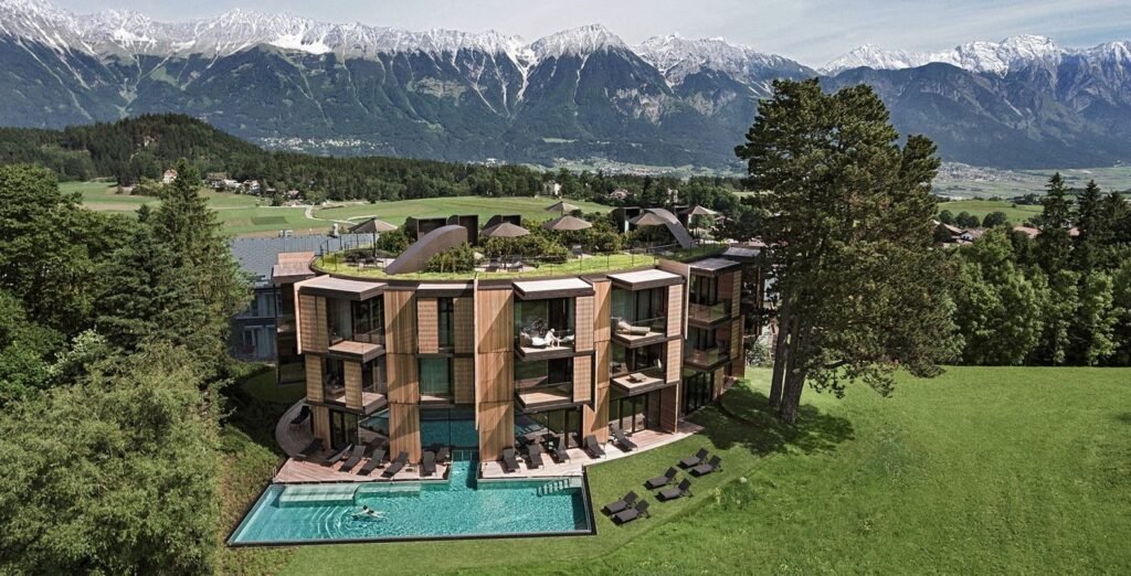 "Tyrolean Health Farm Spa Coach Hire"