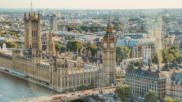 Ferry and Tunnel Coach Hire UK to France