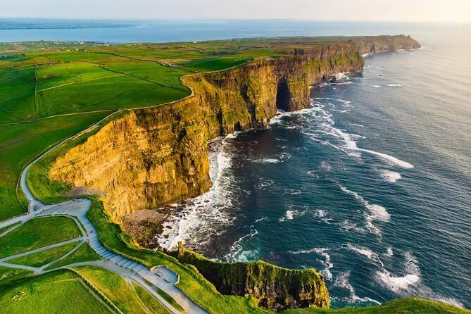 Wild Atlantic Way Coach Tour – Dublin to Doolin

