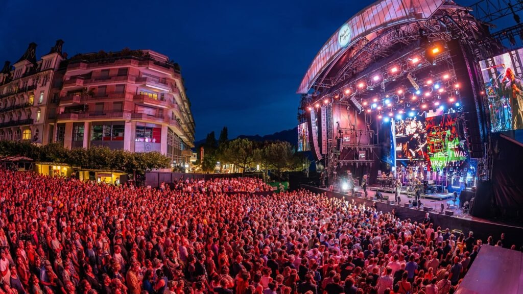 Festival Coach Hire for Jazz Bands & Audiences