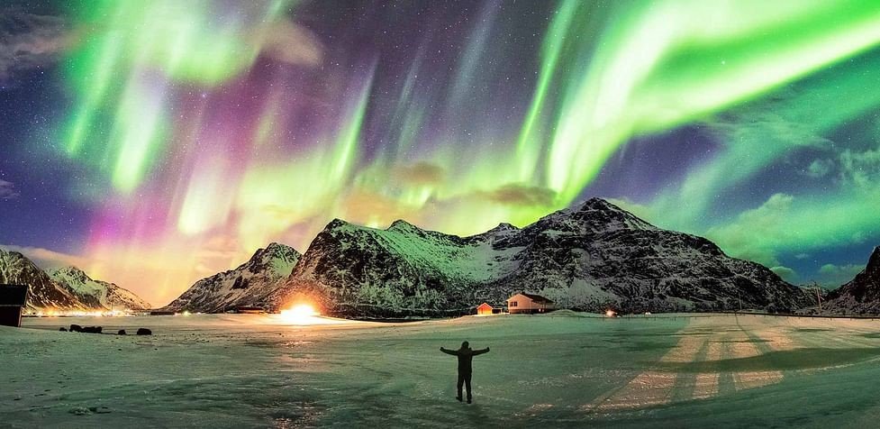 Best Coach Tour to Lapland for Aurora Borealis