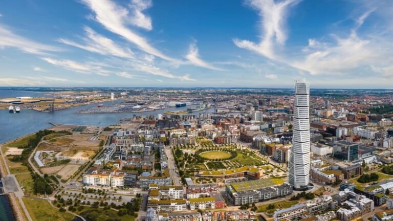 Malmö coach hire for Scandinavian tours