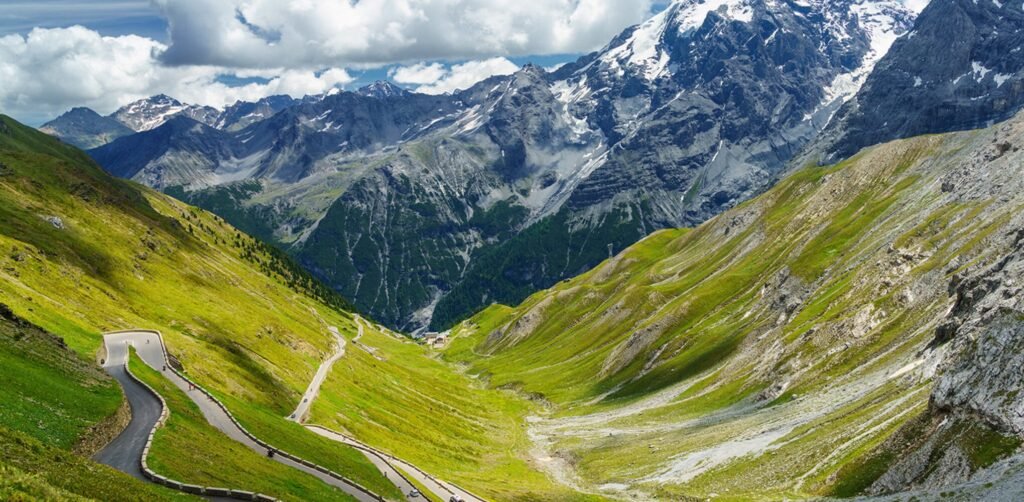 "European Mountain Road Coach Tour"

