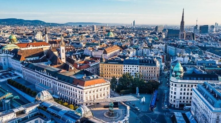 "Group Transfers for Conferences Paris and Vienna"