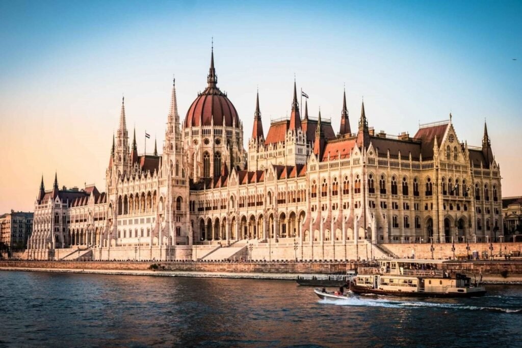 Corporate Coach Hire Budapest to Vienna

