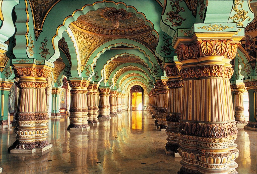 Historical Coach Tours Across Europe

