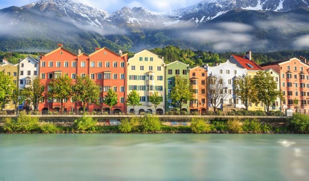 Alps Coach Charter for Scenic Circuits