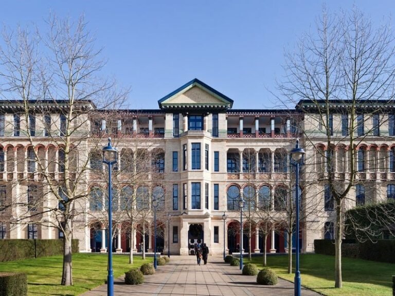 MBA Study Tour Coach Hire in Europe