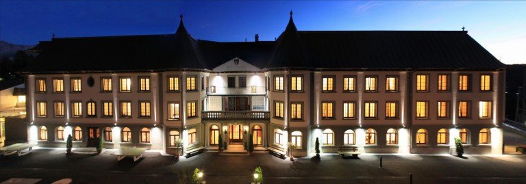 Educational Coach Travel for International Schools