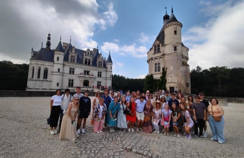 "Student Language Immersion Coach Travel"