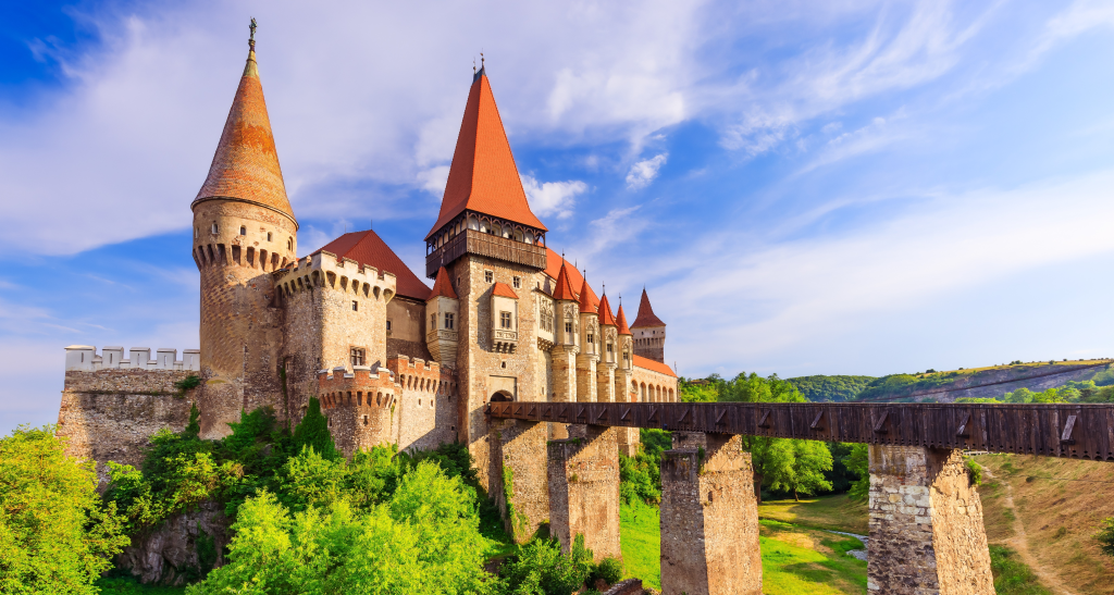 Luxury to Transylvania Castles
