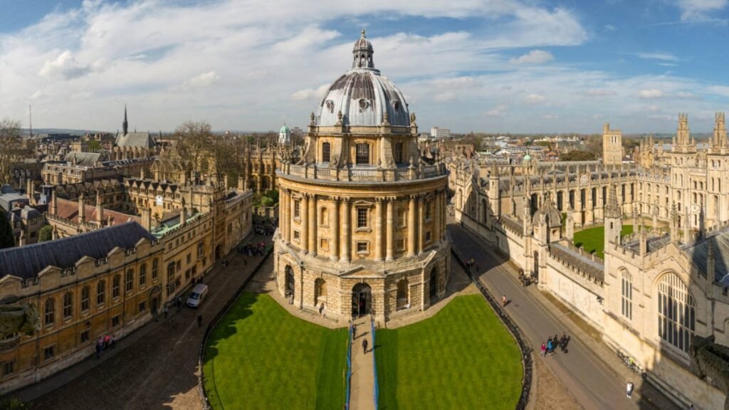 Multi-University Visit Coach Hire UK