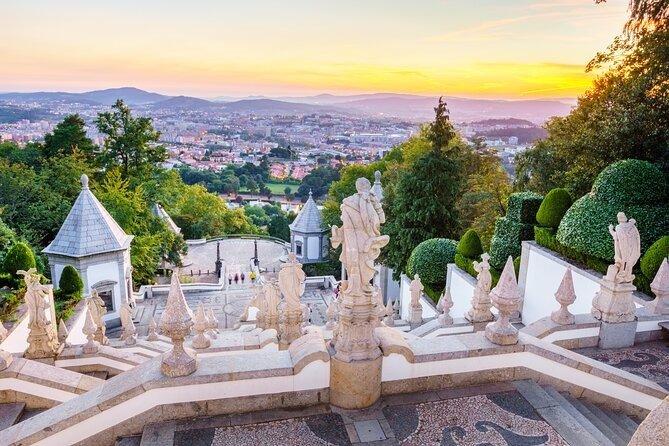 Coach Travel in Northern Portugal – From Porto to Guimarães