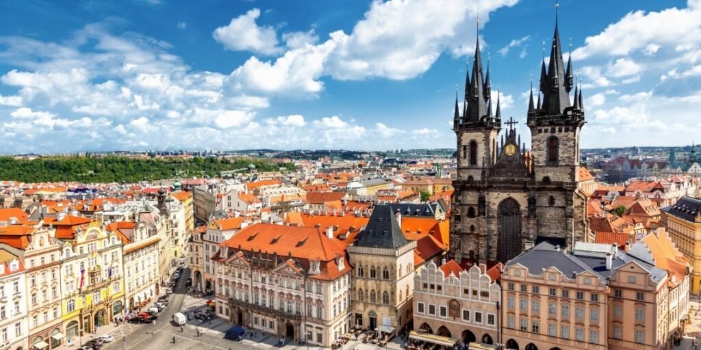 "Multi-Country Coach Tour Europe 15 Days"