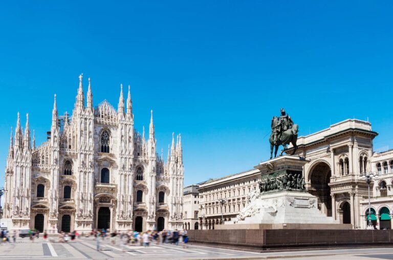 Zurich to Milan Bus Hire for Groups