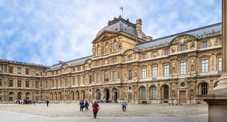 Art History Tour Coach Services Europe