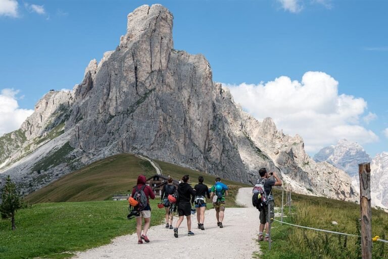 Dolomites and Alps Hiking Coach Hire