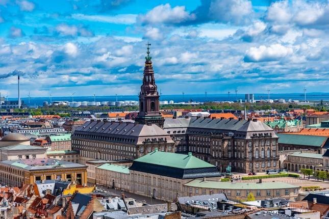 Low-Impact Coach Hire for Nordic Eco-Tourism