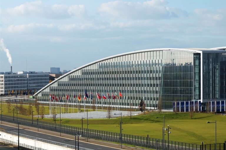 Brussels and Strasbourg Diplomatic