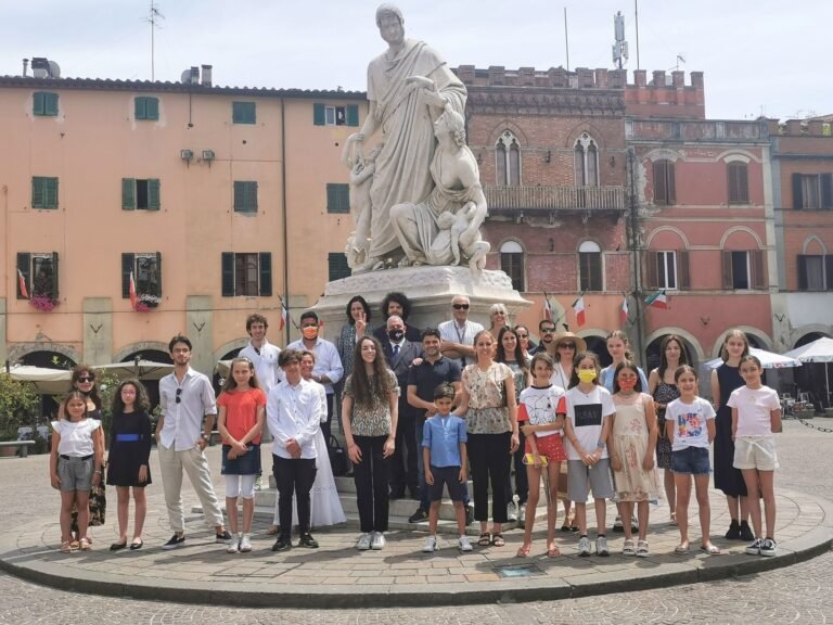 Music Tour Coach Hire for Cultural Exchange