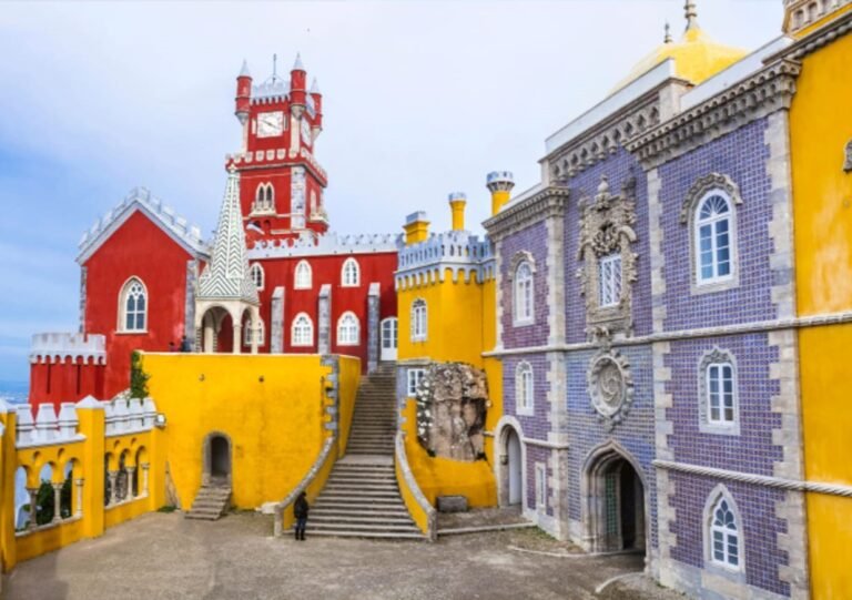 Belém Historic Quarter Coach Tours from Lisbon