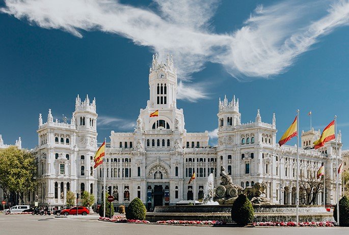 Luxury Coach Hire from Barcelona to Marseille