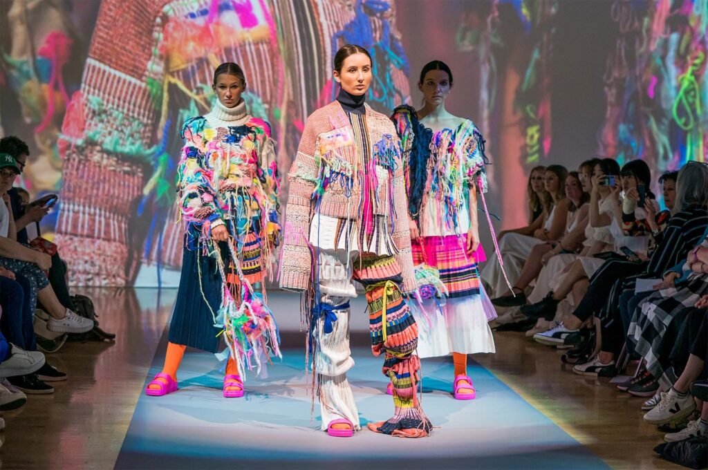 Fashion & Textile Study Tour Transport
