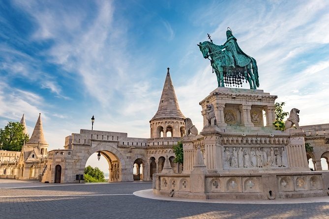 Corporate Coach Hire Budapest to Vienna