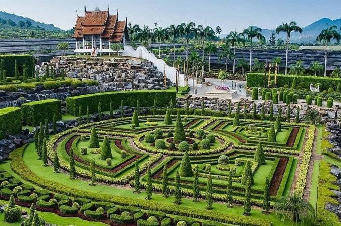 European Garden Tour Coach Rentals 