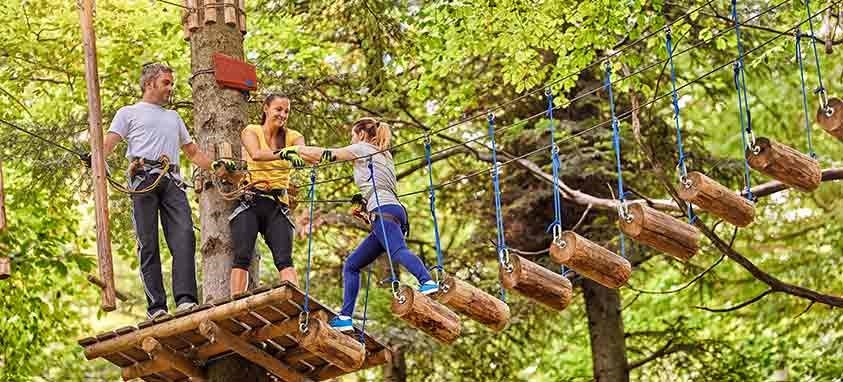 Outdoor Retreat Coach Transportation