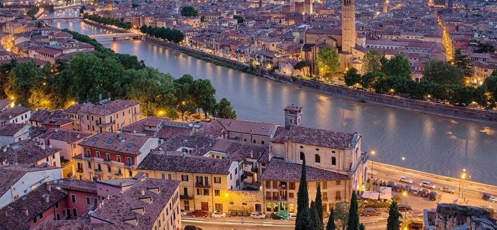 Historical tours Verona by coach