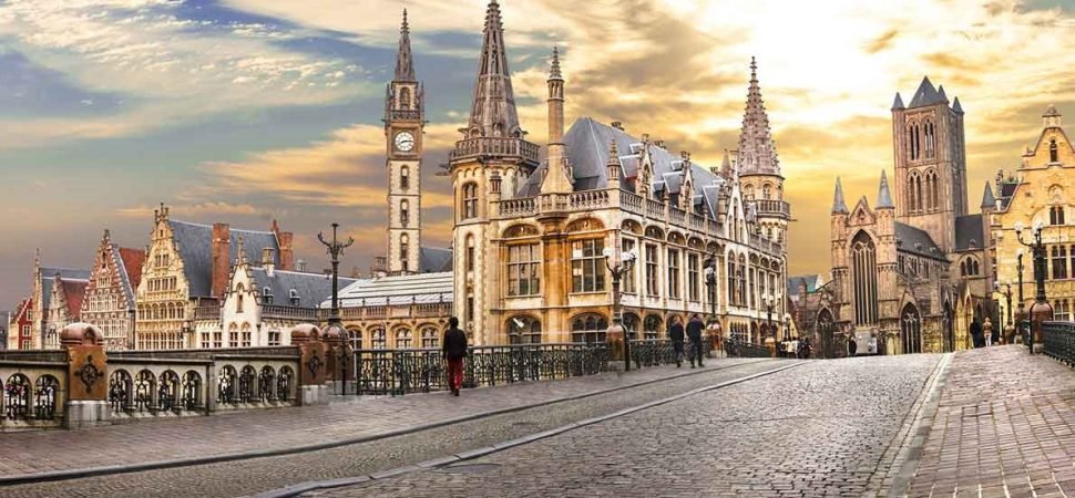 multi-country European coach tour