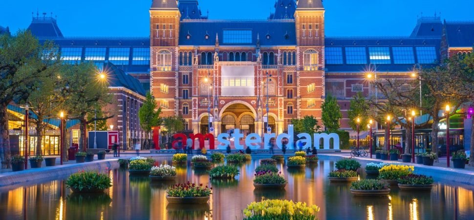 Amsterdam Market Day Coach Excursions