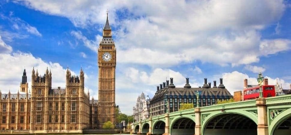 Group transport for university study tours