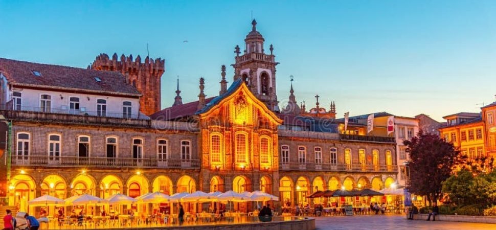 Braga coach rental for cultural tours