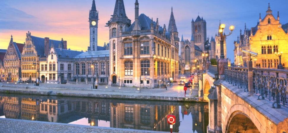 School trip bus Ghent